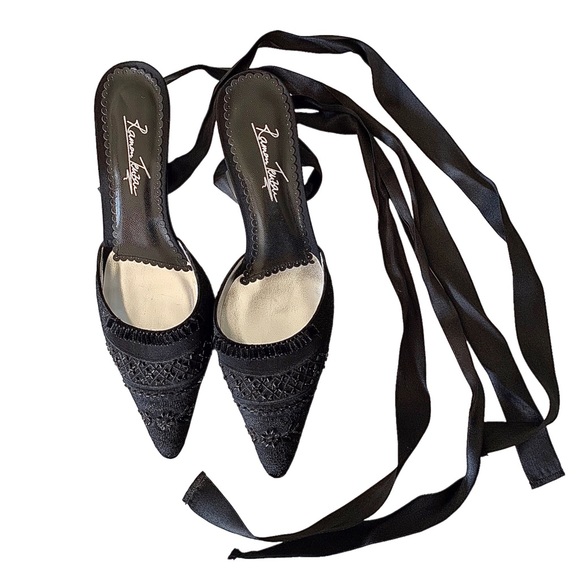 RAMON TENZA BLACK SATIN POINTY TOE KITTEN HEEL SHOE WITH ANKLE RIBBON - Picture 2 of 15